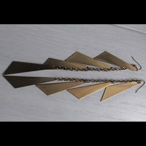 LIKE NEW golden earrings